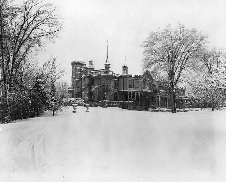 File:Paton House, Quebec.jpg