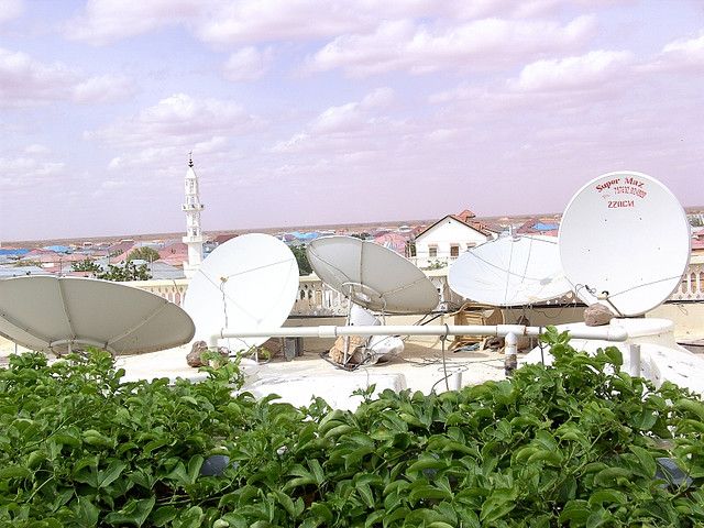 File:Satelpunt.jpg