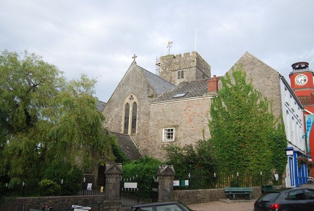 File:Parish Church of St Mary (geograph 3848832).jpg