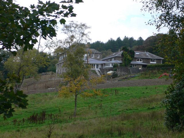 File:Plas Cwmcynfelin (geograph 2111641).jpg