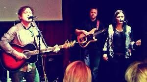 File:The Sailmakers, live at Leeds Library, 2013.jpeg