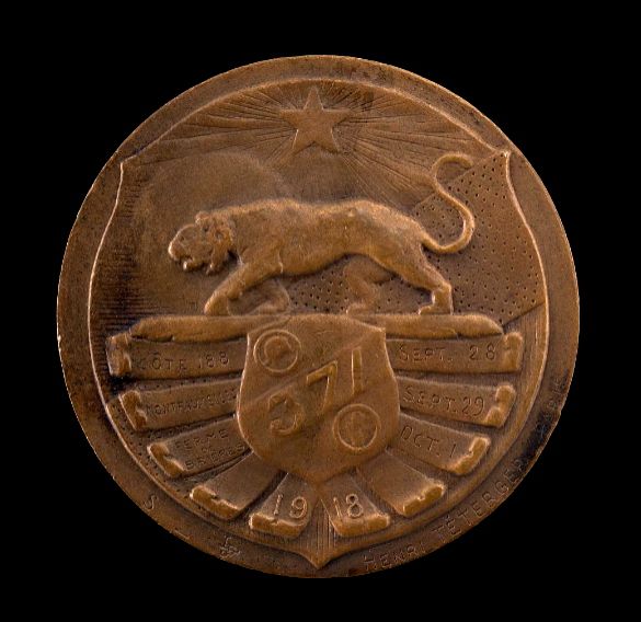 File:371st Infantry Regiment - bronze medal.jpg