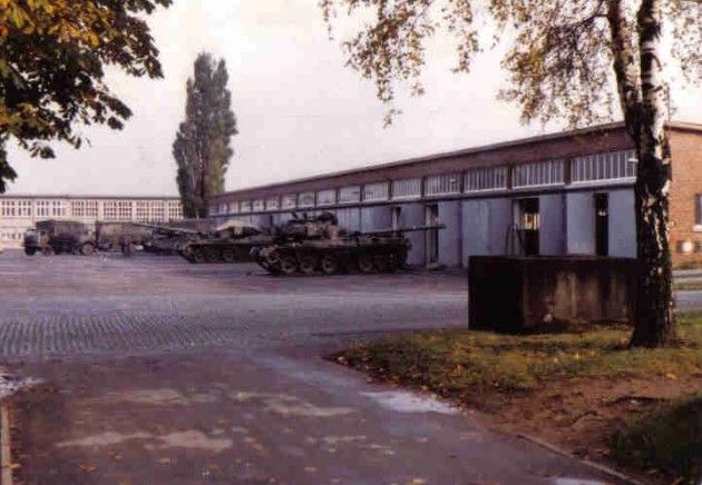 File:Barker Barracks Tank Park central c1980.jpg