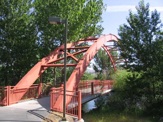 File:BoiseGreenbeltRedBridge.jpg