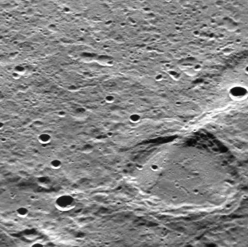 File:Guido d'Arezzo crater EN0242885549M.jpg