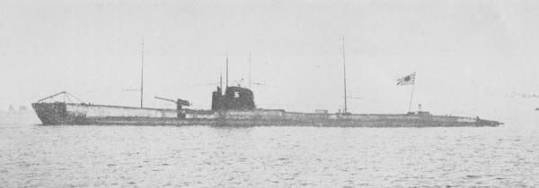 File:Japanese submarine Maru-5 in 1919.jpg