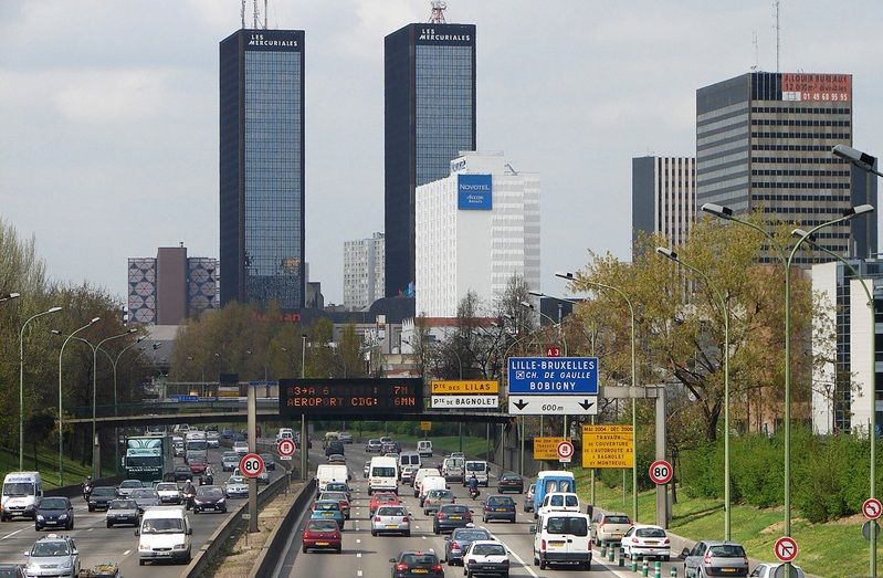 File:Porte de bagnolet skyline.jpg