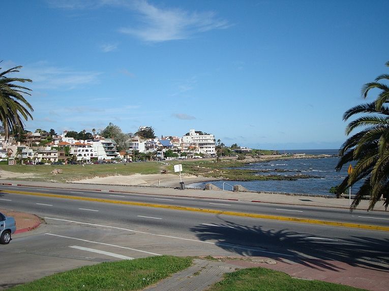 File:Punta Gorda Montevideo.jpg