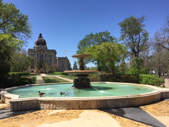 File:Trafalgar Fountain.jpg