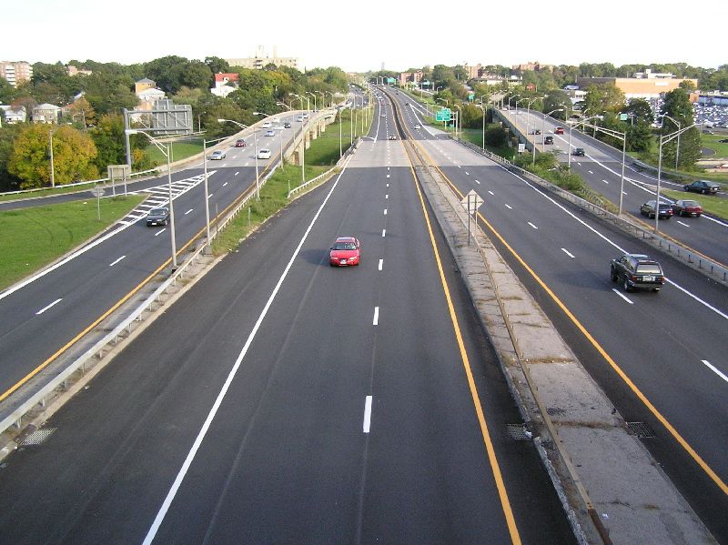 File:1 Cross County Parkway 800.jpg