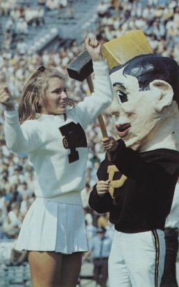 File:Purdue Pete 1969.jpg