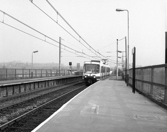 File:Radcliffe station - geograph.org.uk - 714986.jpg