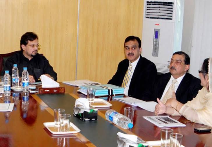 File:Shahzada Jamal Nazir directing the PMDC.jpg