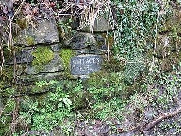 File:Wallace's Heel Well plaque, River Ayr, Scotland.jpg