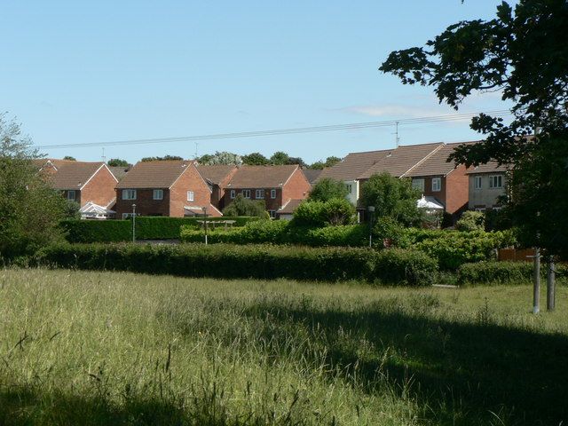 File:Boverton Church Meadow Estate.jpg