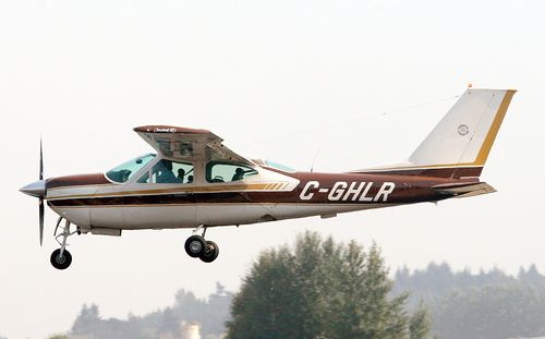 File:Cessna 177RG.jpg