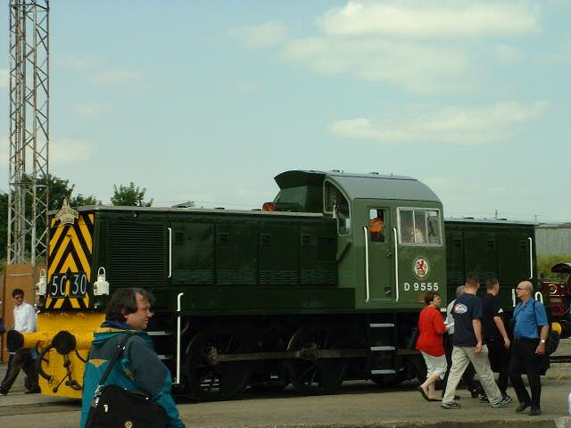 File:D9555 old oak common depot.jpg