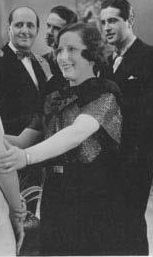 File:Dora Davis.jpg