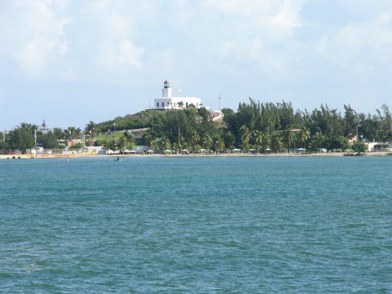 File:Faro de Punta los Morrillos.jpg