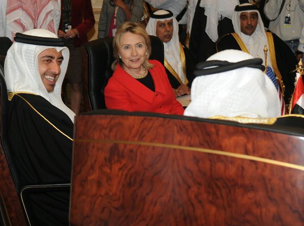 File:Hillary Rodham Clinton in Doha Jan 2011.jpg