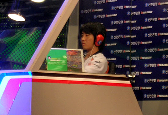 File:Hongjinho.png