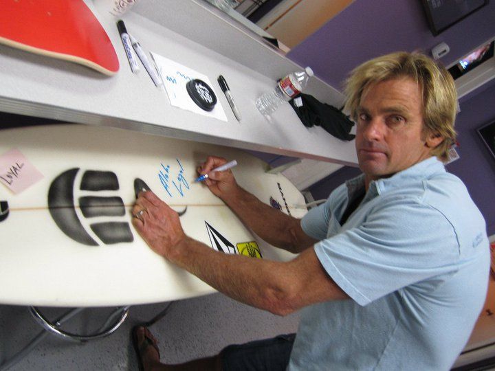 File:Laird Hamilton2.jpg