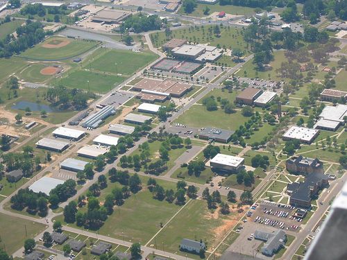 File:Letourneauuniversity-sky-eliotlandrum.jpg