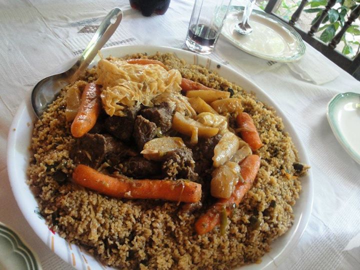 File:Plat de riz au gras plus viande.jpg