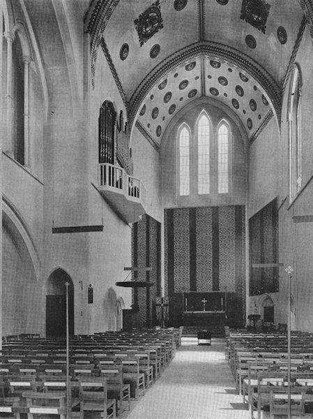 File:St Erkenwald's Church, Southend, Essex Nave.jpg