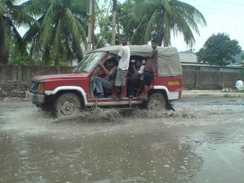 File:Water logging at Lalganesh.jpg