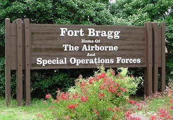 File:Fort Bragg entrance sign.jpg