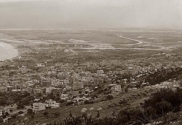 File:Haifa from hill side 1898.jpg