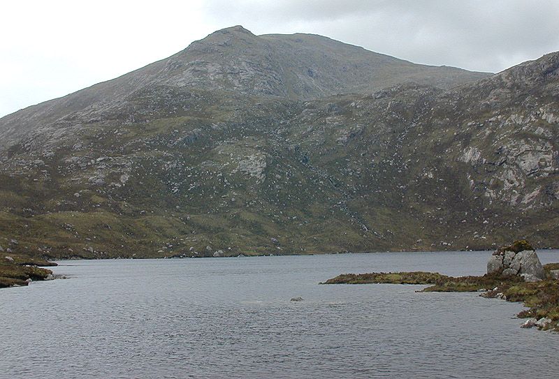 File:Loch Chliostair - geograph.org.uk - 516787.jpg