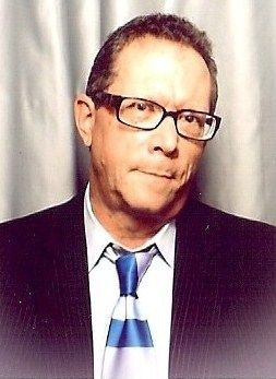 File:Marshall Fine.author photo.jpg