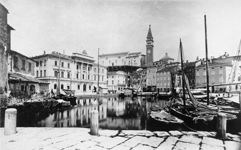 File:Piran19century.jpg