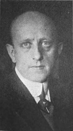 File:Robert Simpson writer 1921.jpg