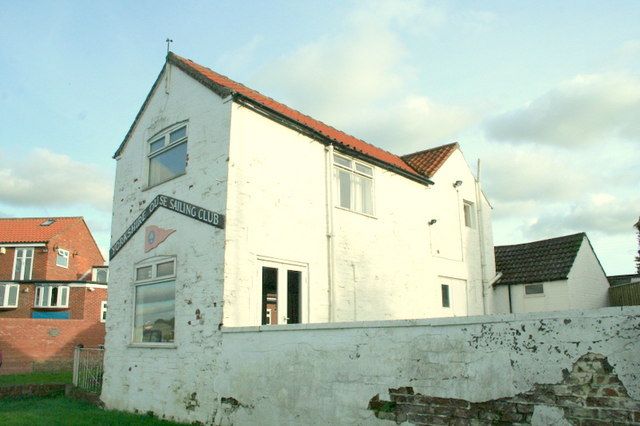 File:Yorkshire Ouse Sailing Club.jpg