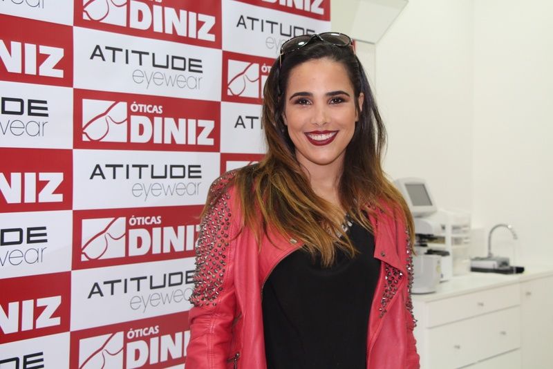 File:1 - Wanessa-011 (15806248053).jpg