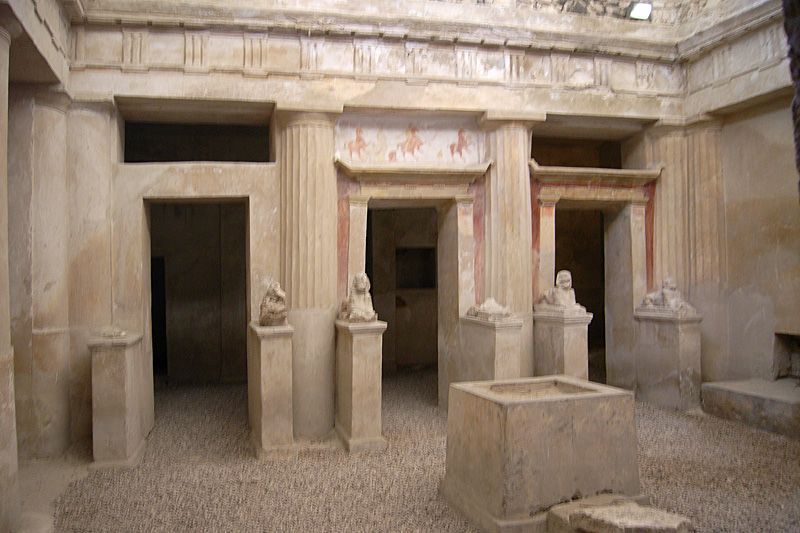 File:AlexKamilTomb1Court.jpg