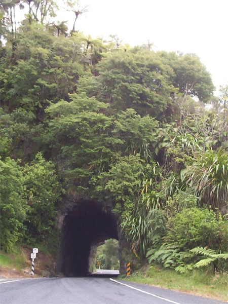 File:Awakino tunnel.jpg