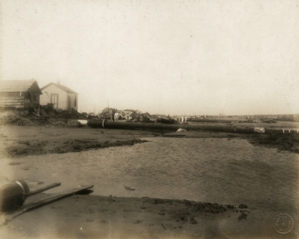 File:Fort Crockett Parade Ground.jpg