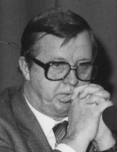 File:Kalevi Sorsa 1983.jpg