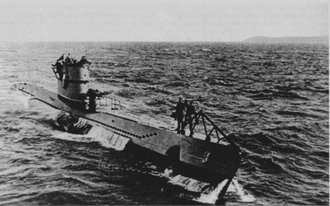 File:Romanian submarine Marsuinul.jpg