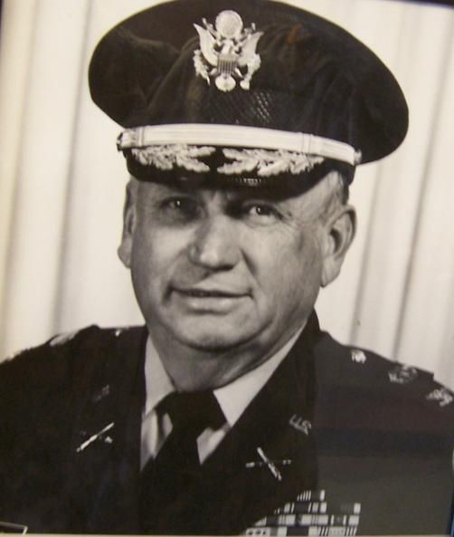 File:COL Howard H. Riggs.jpg