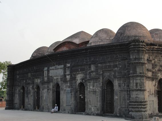 File:Sona Masjid rear.jpg