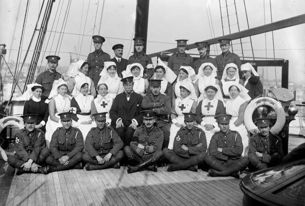 File:Thomas Liption on yacht Eric 1915.jpg