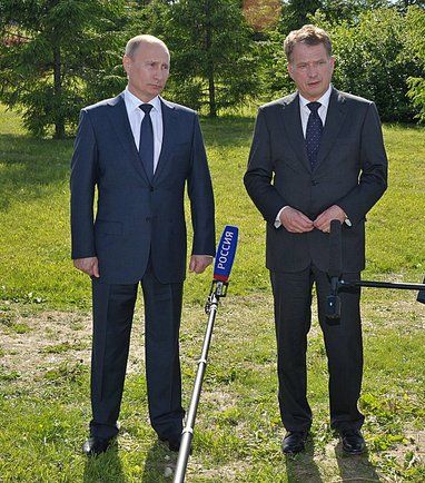 File:Vladimir Putin and Sauli Niinistö, June 2012-1.jpeg