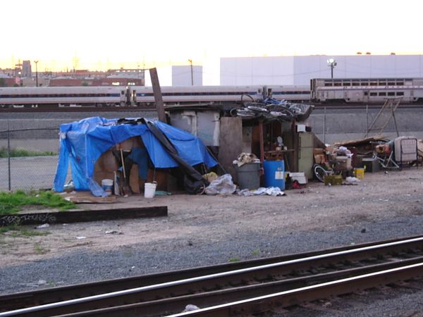 File:Homeless in LA.jpg