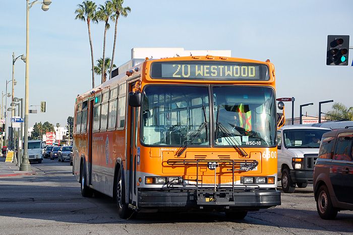 File:LACMTA 6500.jpg