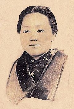 File:Niijima Yae.jpg